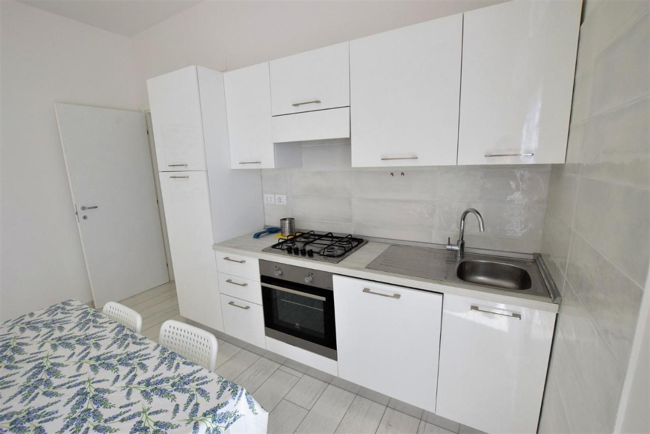 Colombo Apartment, Fronte Spiaggia