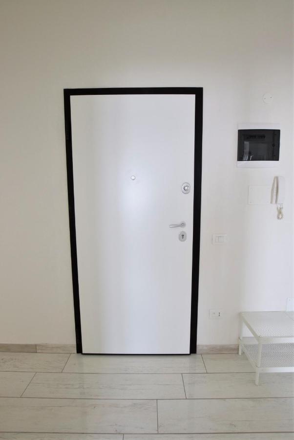 Colombo Apartment, Fronte Spiaggia Appartement *